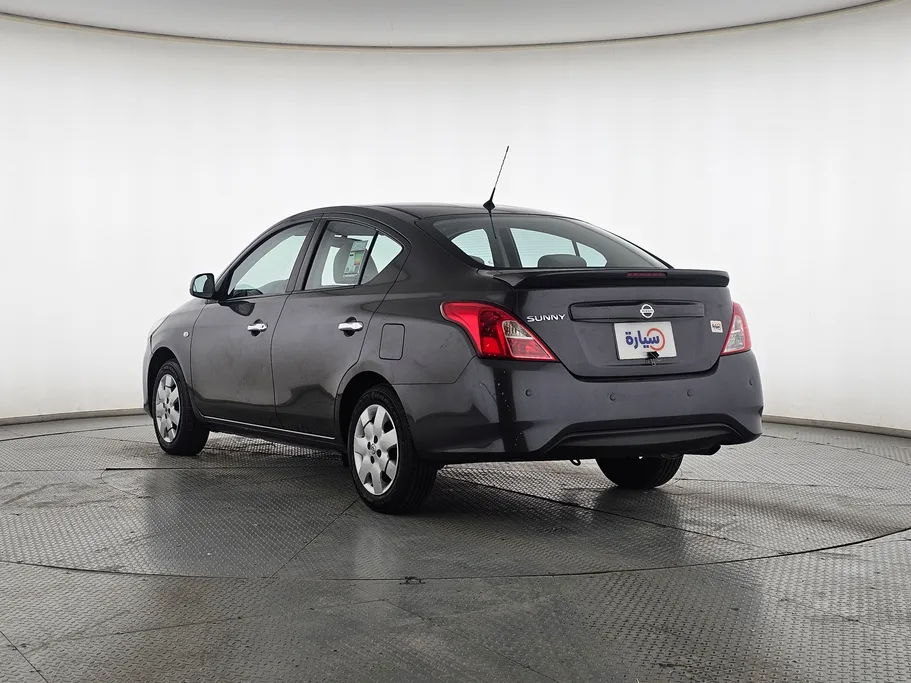 2022 Nissan Sunny SV 