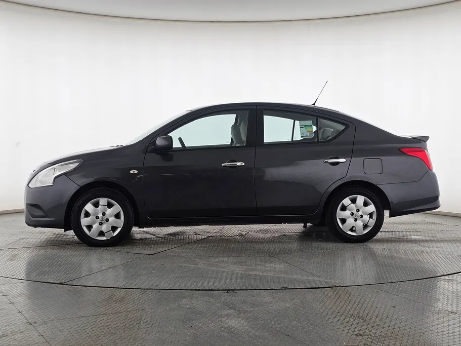 2022 Nissan Sunny SV 