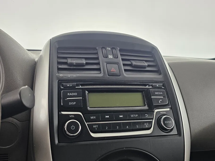 2022 Nissan Sunny SV 