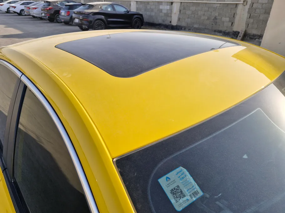 2022 MG GT LUX 