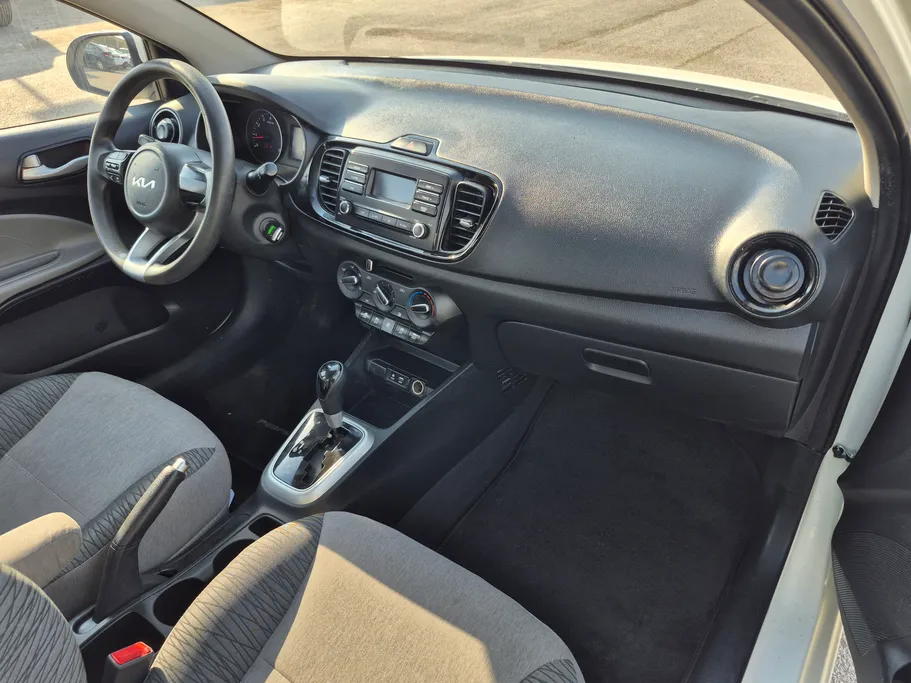 2023 Kia Pegas LX 