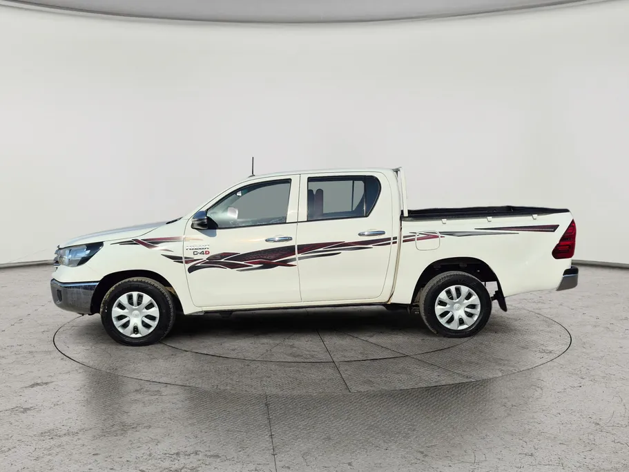 تويوتا هايلكس GL DSL 2022 