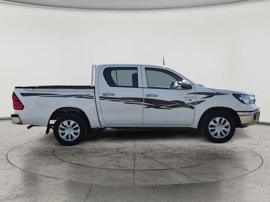 تويوتا هايلكس GL DSL 2022 