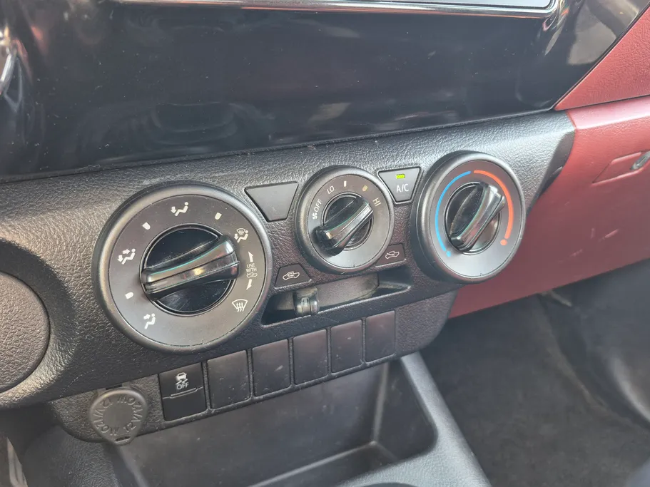2022 Toyota Hilux GL DSL 
