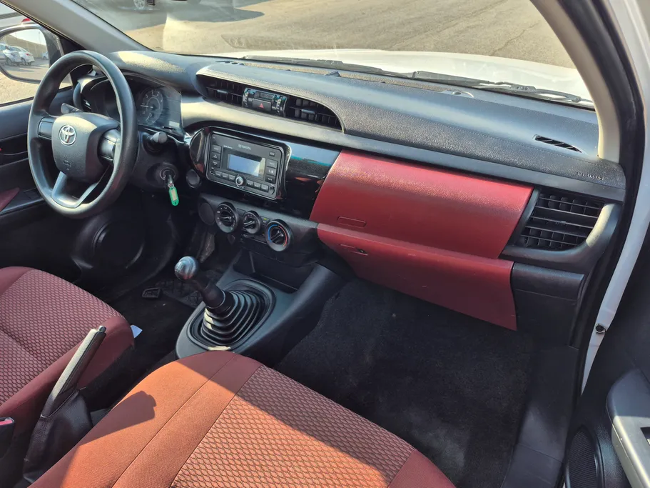 2022 Toyota Hilux GL DSL 