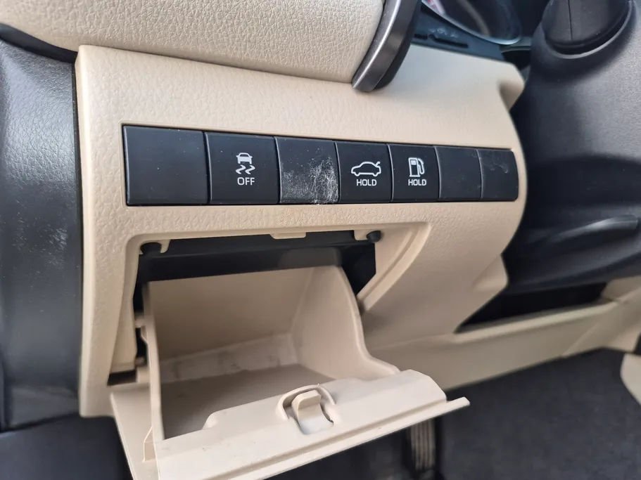 2022 Toyota Camry  LE 
