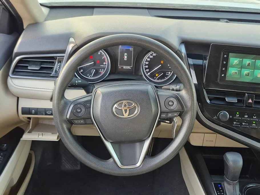 2022 Toyota Camry  LE 
