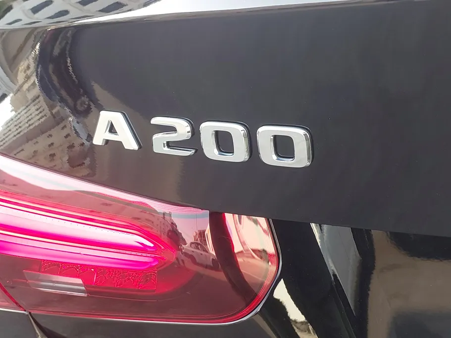 مرسيدس A 200 2025 