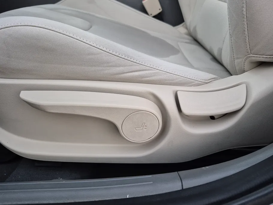 2023 Hyundai Elantra Fleet 