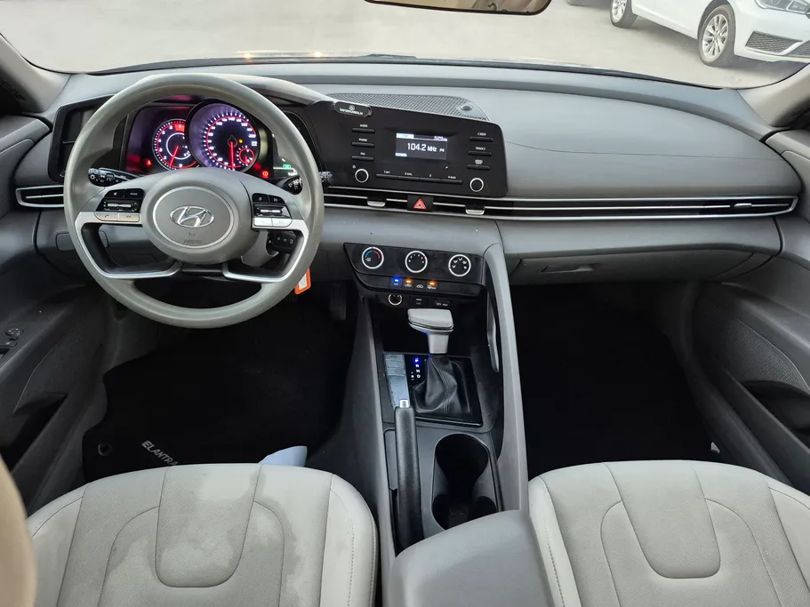 2023 Hyundai Elantra Fleet 