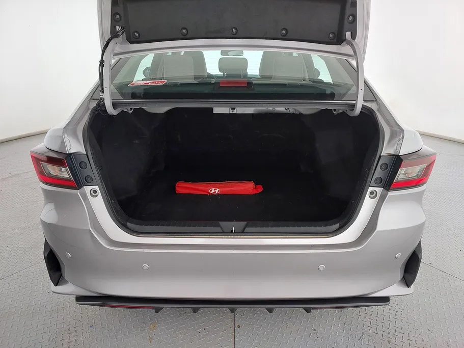 2023 Toyota Yaris  Y 