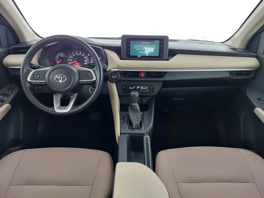 2023 Toyota Yaris  Y 
