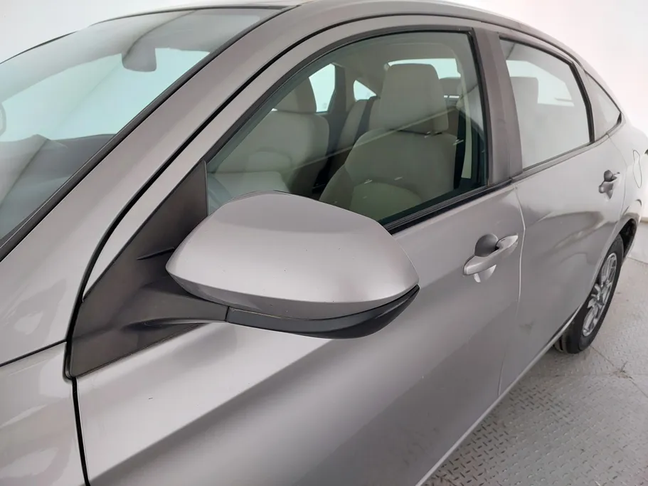 2023 Toyota Yaris  Y 