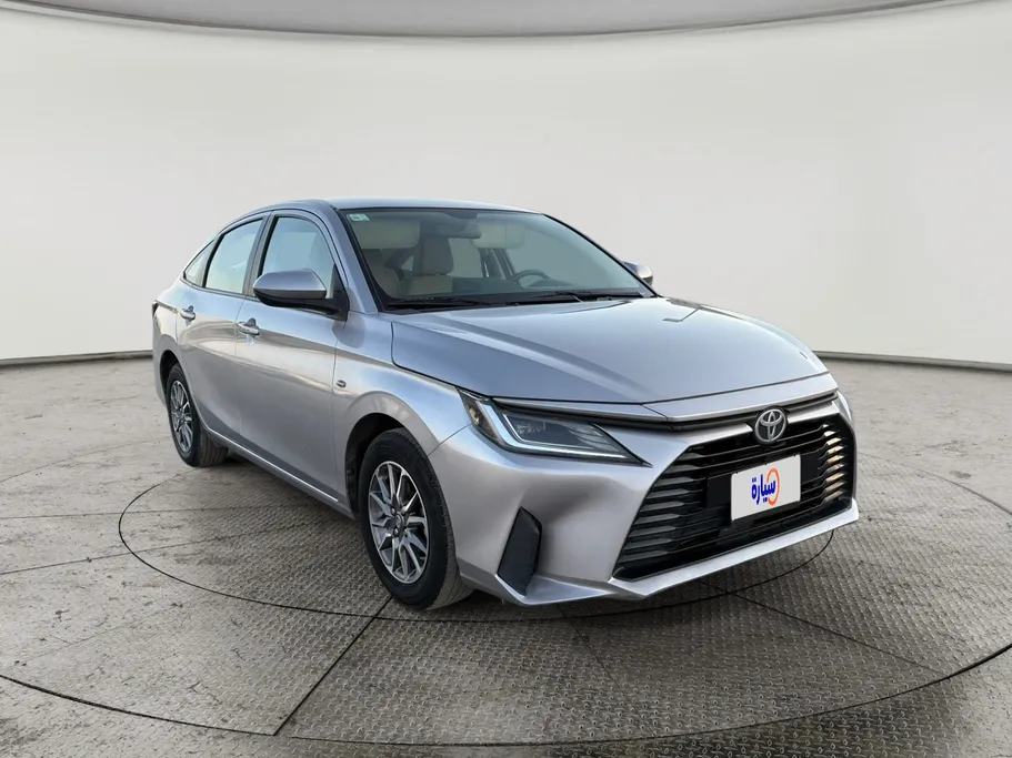 2023 Toyota Yaris  Y 