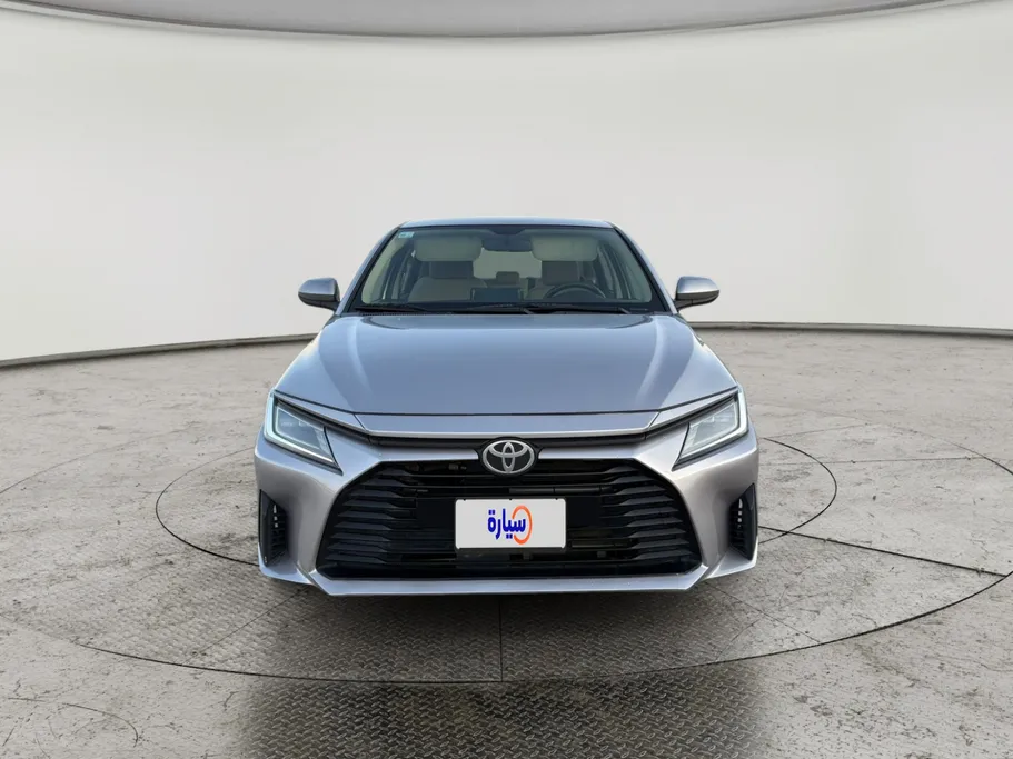 2023 Toyota Yaris  Y 
