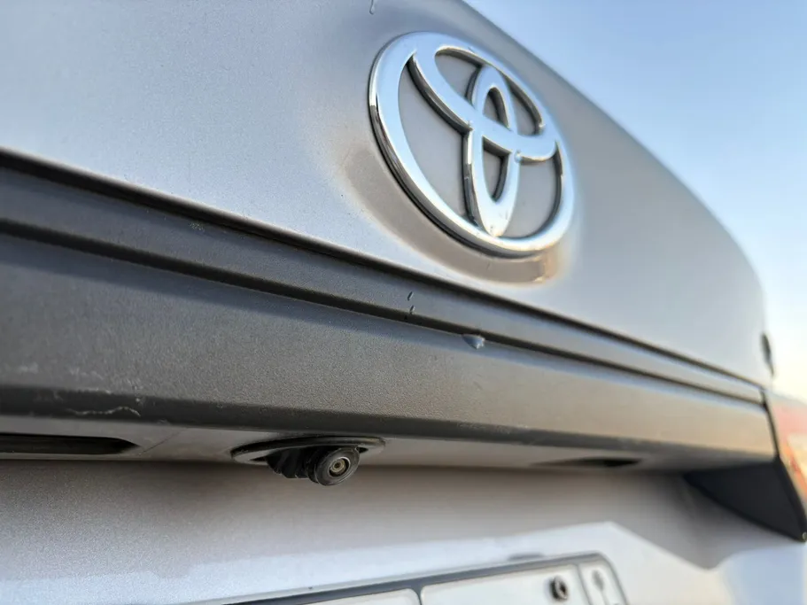 2023 Toyota Yaris  Y 