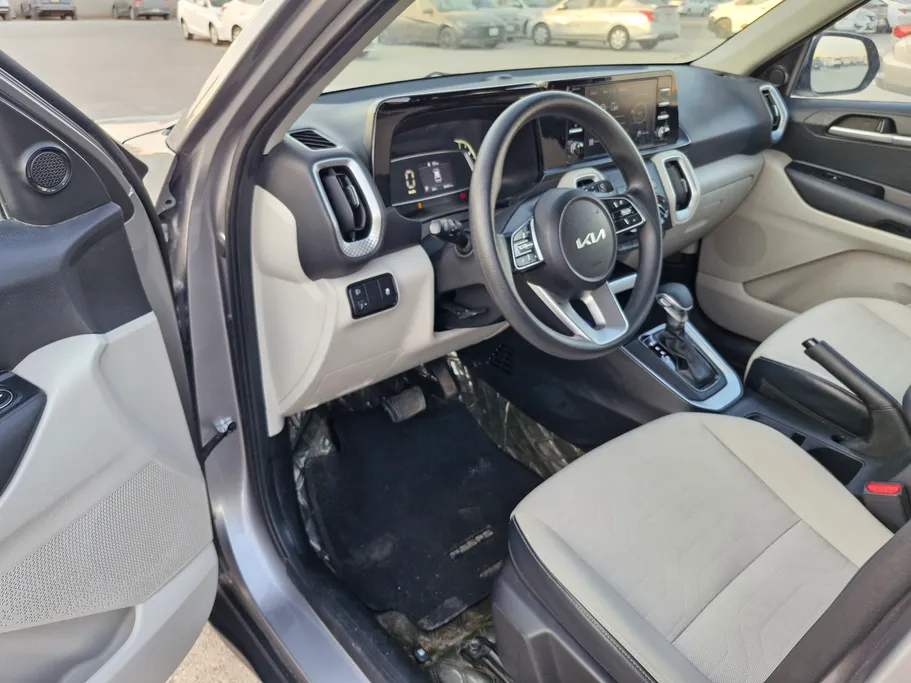 2022 Kia SONET LX 