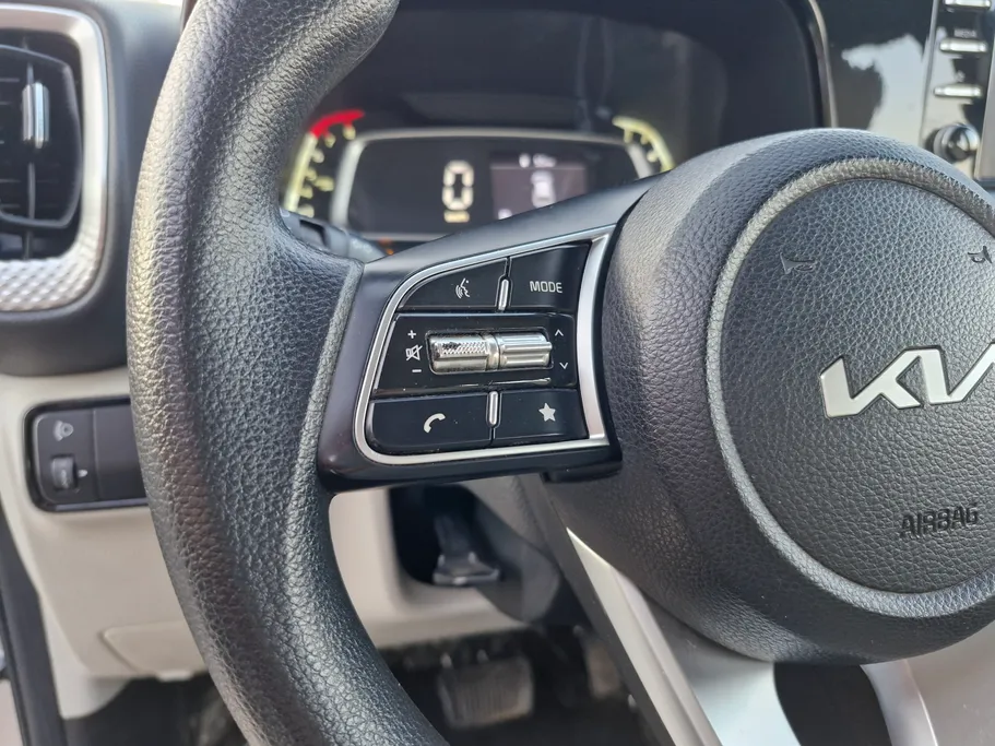 2022 Kia SONET LX 