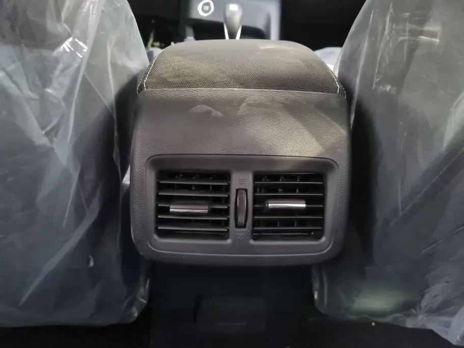 نيسان ماجنايت S 2025 