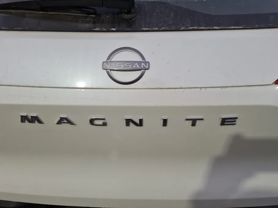 نيسان ماجنايت S 2025 