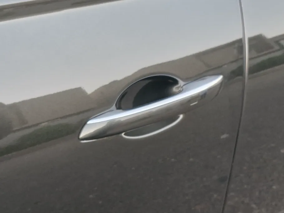 2025 Genesis GV80 Royal 