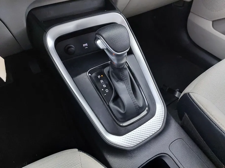 2023 Kia SONET LX 