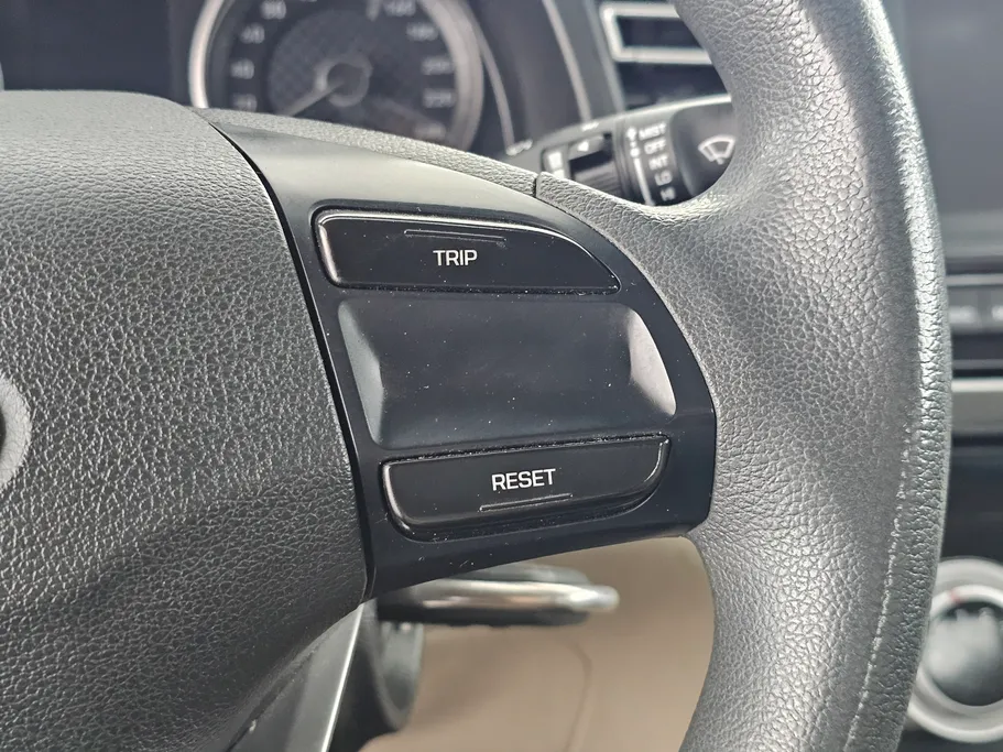2020 Hyundai Elantra GL 