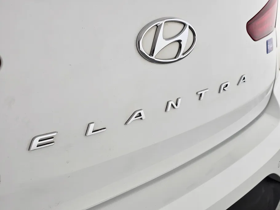 2020 Hyundai Elantra GL 