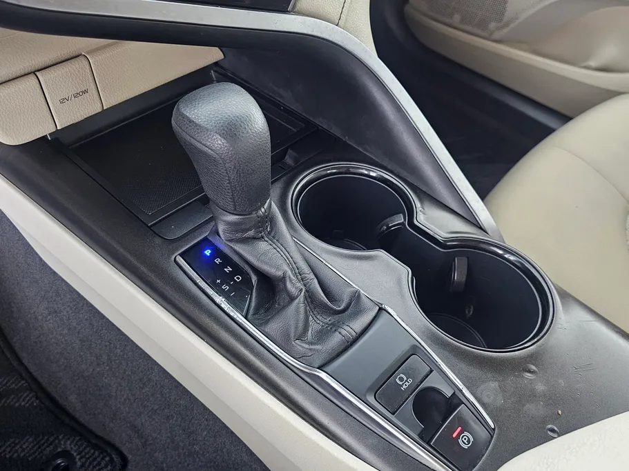 2023 Toyota Camry  LE 
