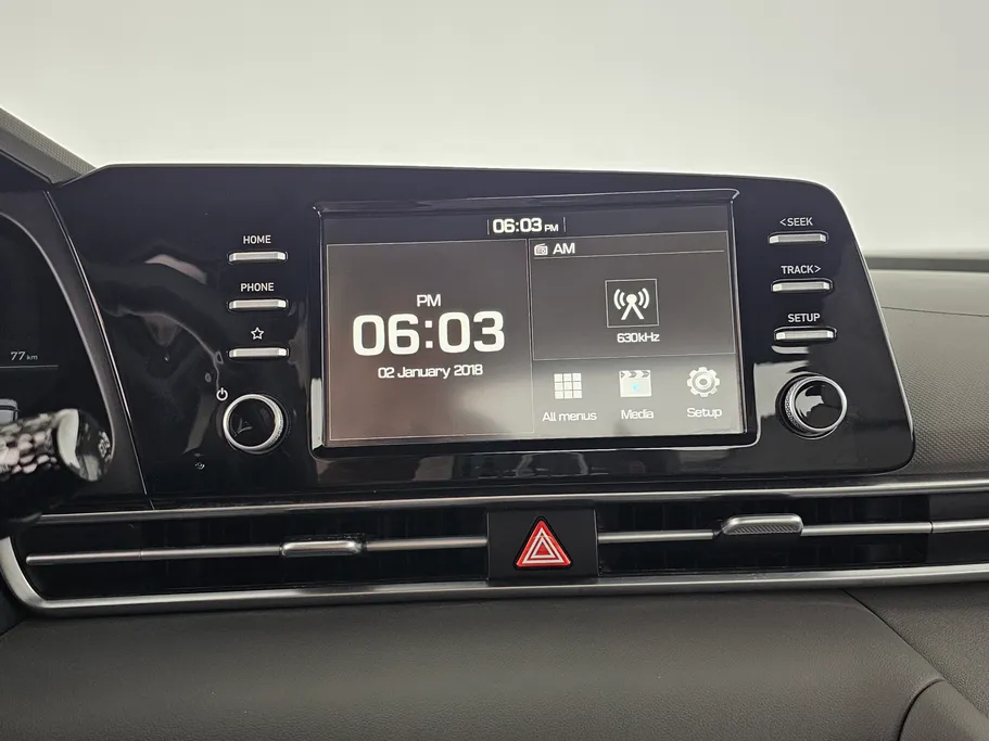 2023 Hyundai Elantra Smart 