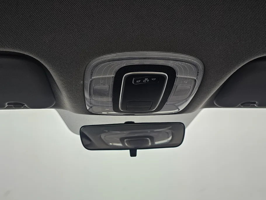 2023 Hyundai Elantra Smart 
