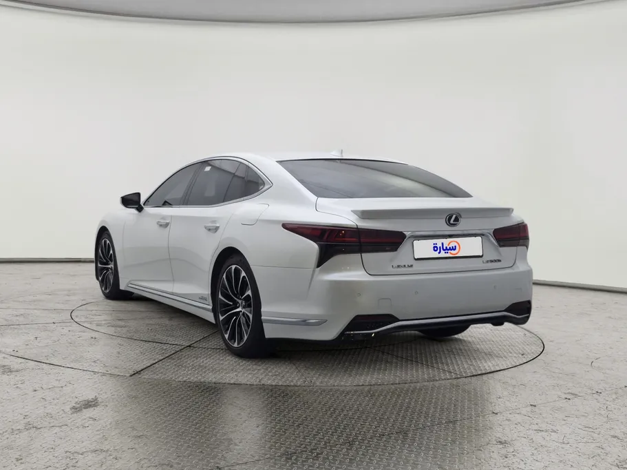 2022 Lexus LS 500 BH Hybrid 