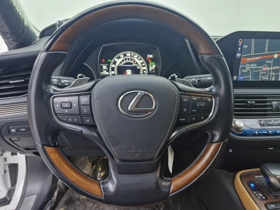 2022 Lexus LS 500 BH Hybrid 