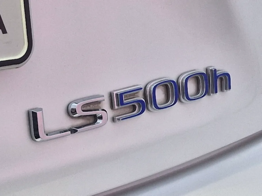2022 Lexus LS 500 BH Hybrid 