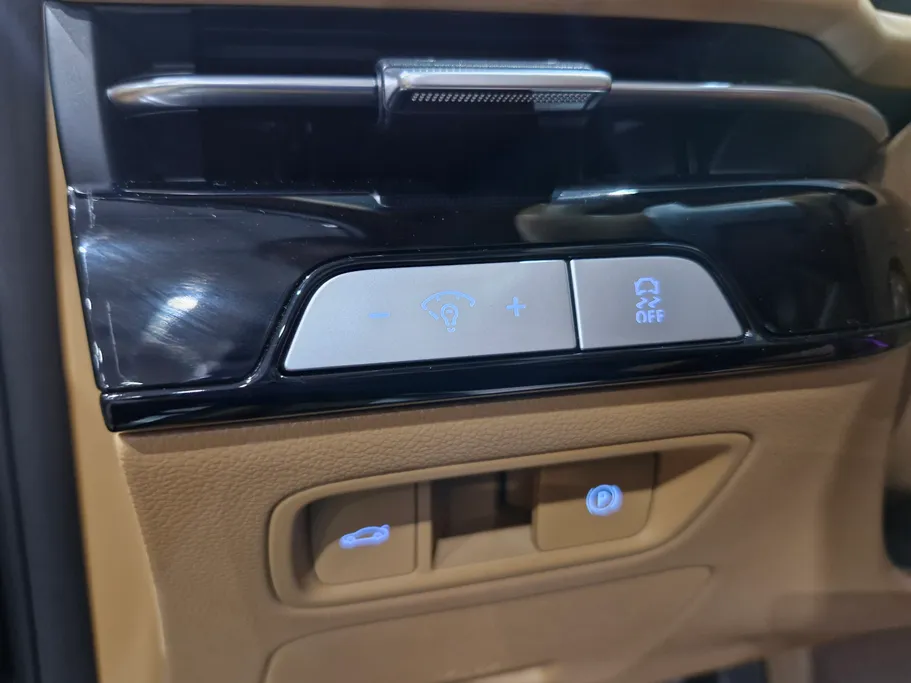 جينيسيس G80 PRESTIGE 2025 