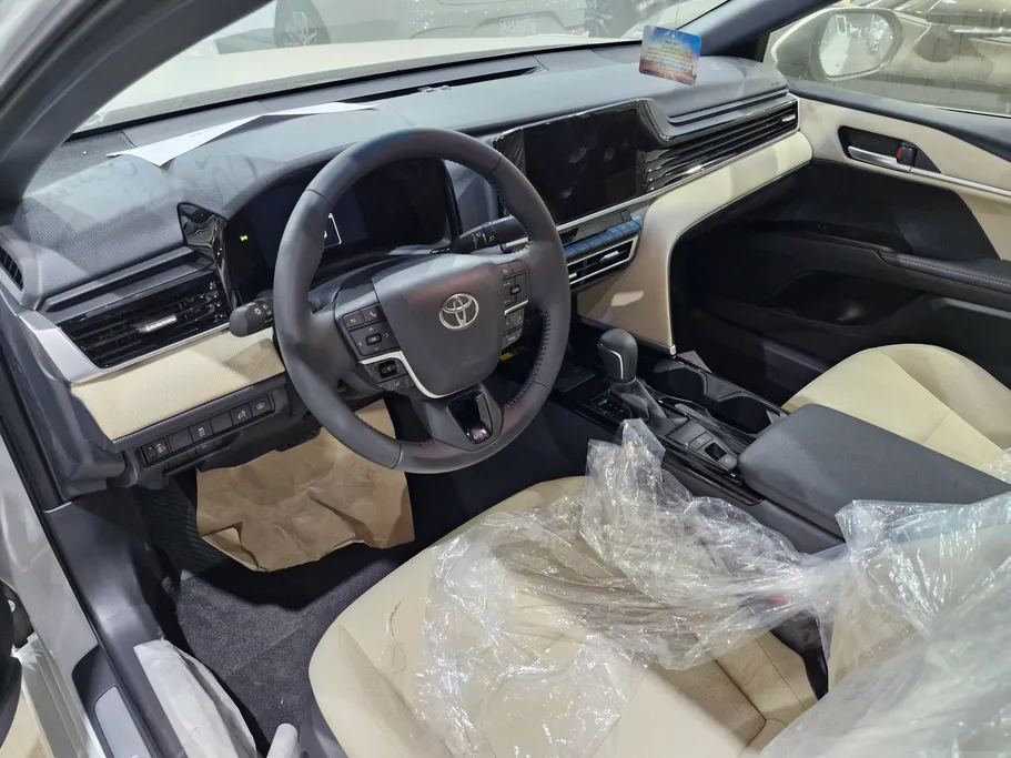 2025 Toyota Camry  LE 