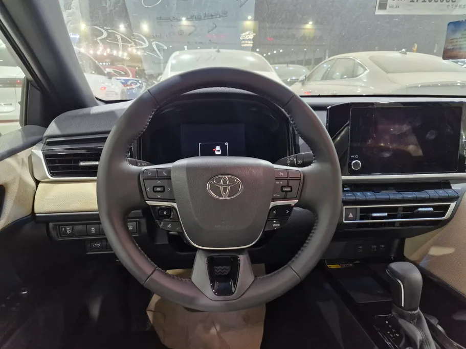 2025 Toyota Camry  LE 
