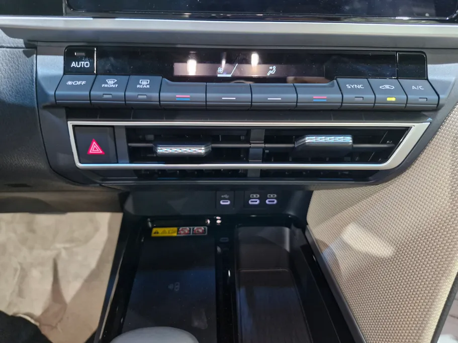2025 Toyota Camry  LE 