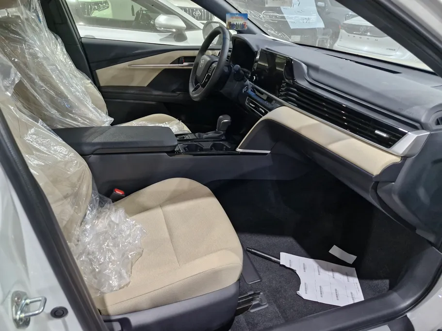 2025 Toyota Camry  LE 