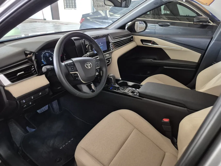 2025 Toyota Camry  LE 