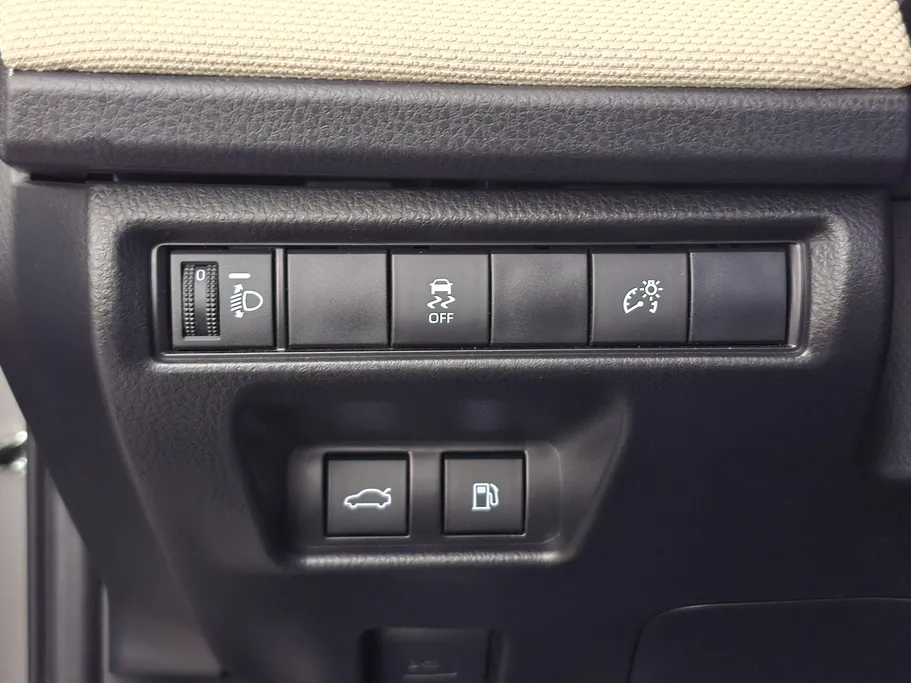 2025 Toyota Camry  LE 