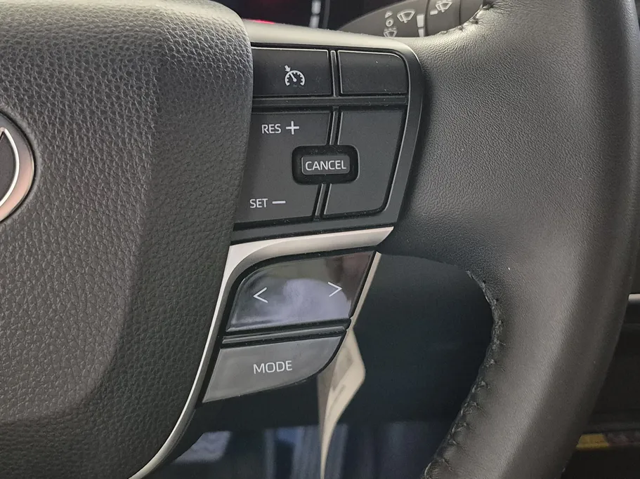 2025 Toyota Camry  LE 