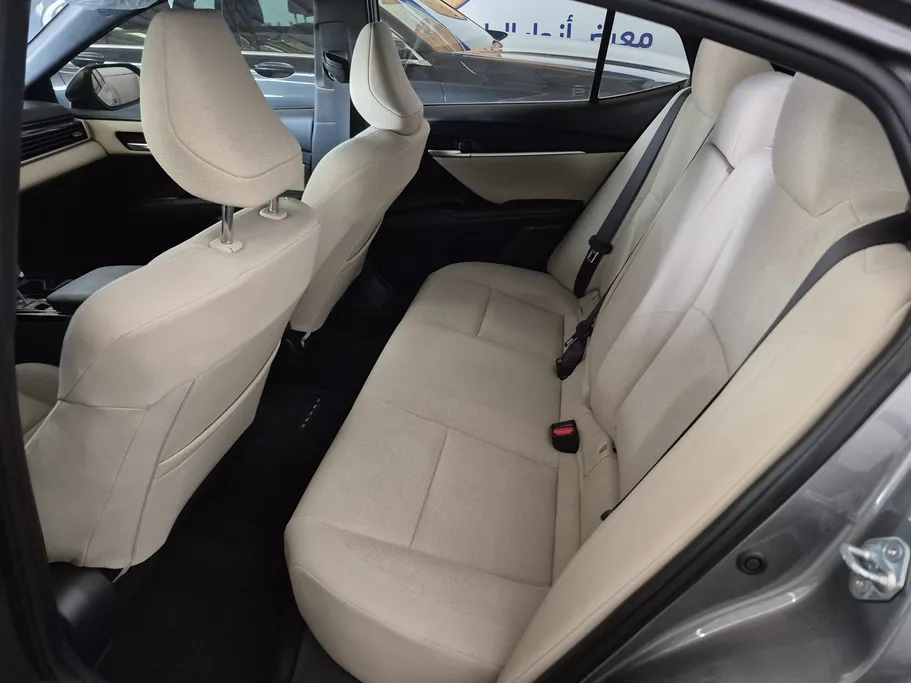2025 Toyota Camry  LE 
