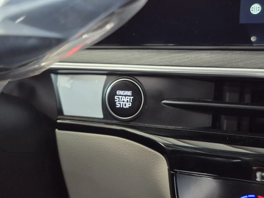 2024 Kia K5 EX 