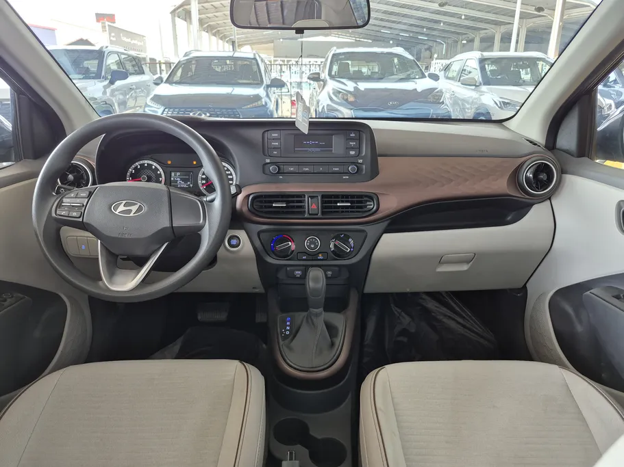 2024 Hyundai Grand i10 Smart 