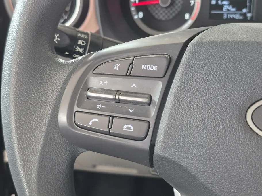 2024 Hyundai Grand i10 Smart 