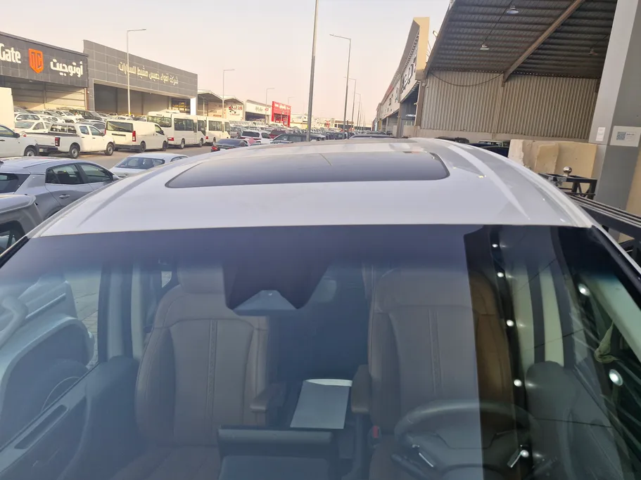 هيونداي ستاريا VIP 2024 