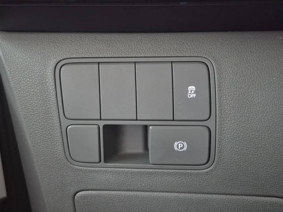 2024 Hyundai Staria VIP 