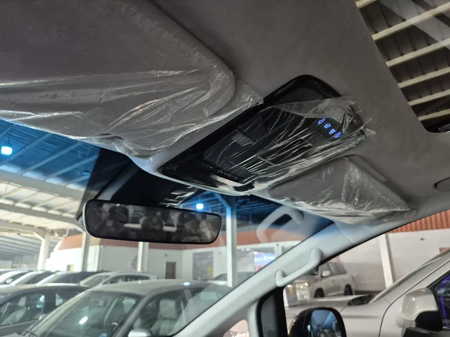 2024 Hyundai Staria VIP 