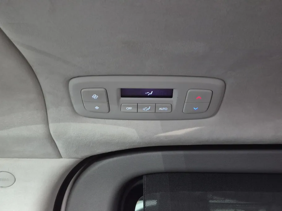 2024 Hyundai Staria VIP 